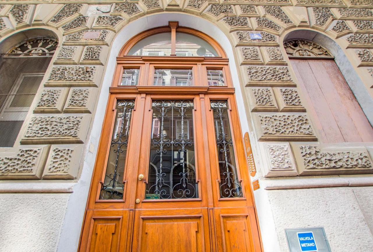 Casa Vacanze Al Teatro Triest Exterior foto